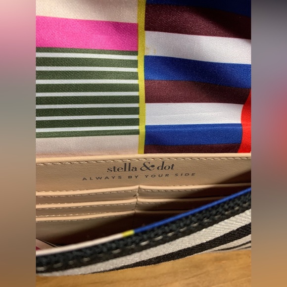 Stella & Dot City Slim Clutch - Picture 4 of 5